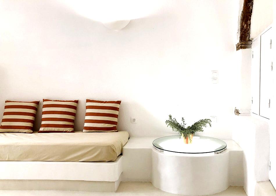 White Grape Suites